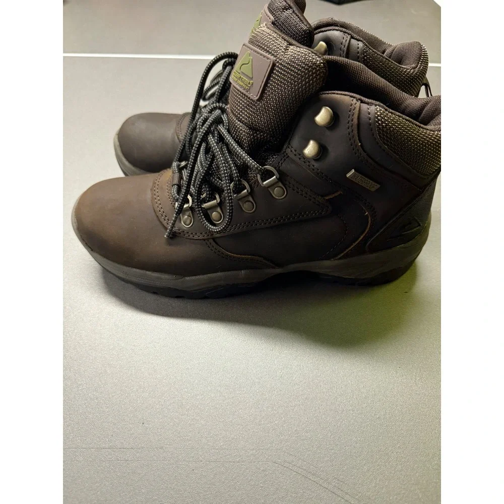 Ozark Trail Mens Waterproof‎ Hiking Boots Brown Leather Upper MNOT43EZ001 Size 7